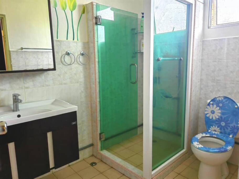 קוטה קינבלו Aaronl Homestay מראה חיצוני תמונה