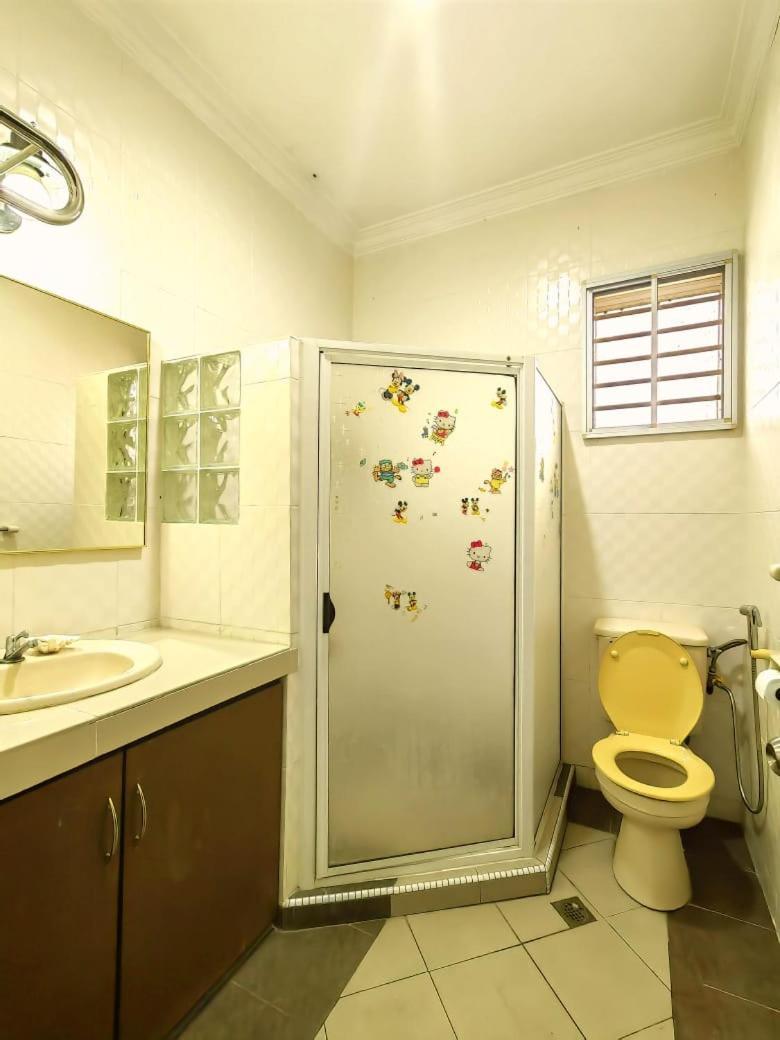קוטה קינבלו Aaronl Homestay מראה חיצוני תמונה